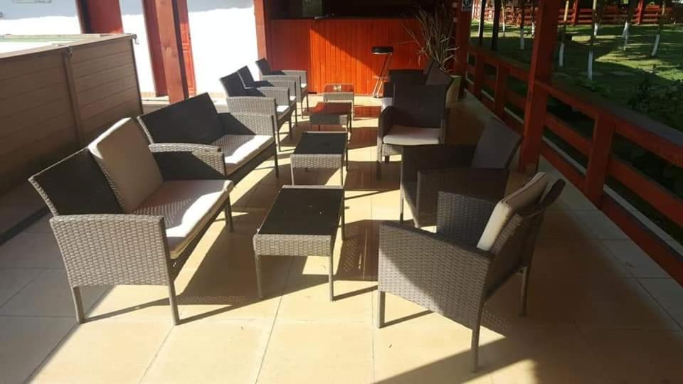 Pensiunea Insula Nada Apelor Maliuc Exterior foto
